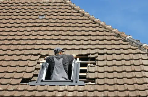 Pose de velux - Lury-sur-Arnon